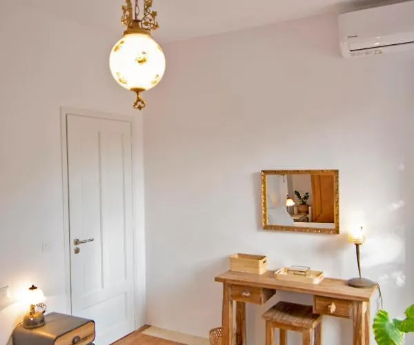 Quartano Paros Apartman